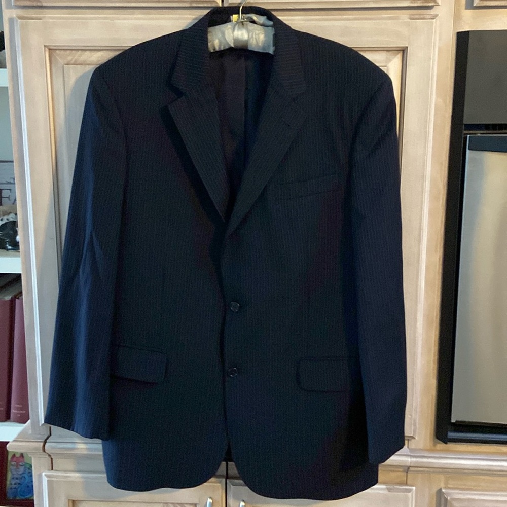 Sports coat sz 42 R Jos. A. Bank wool navy pinstripe euc